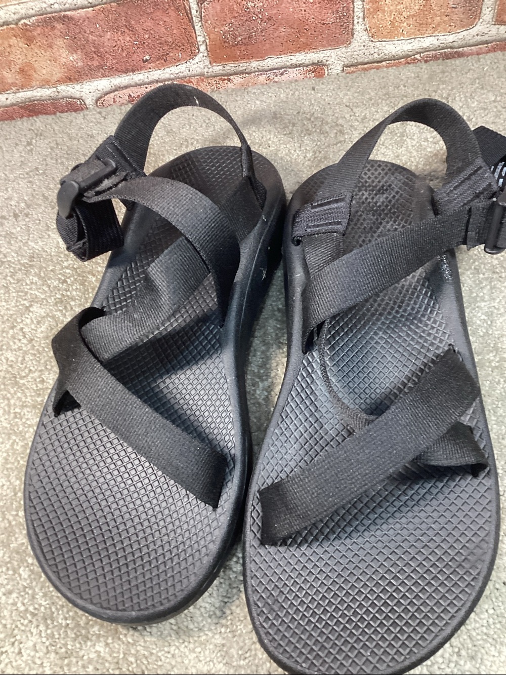 Chaco Z/Cloud men’s black outdoor sport sandals size 12